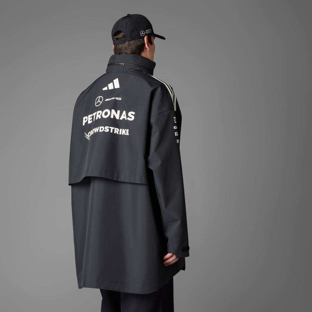 Куртка Adidas Mercedes - AMG Petronas Formula One Team MYSHELTER Jacket Black / White (JZ7401)