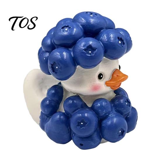 Exquisite Animal Desktop Decoration Blueberry Duck Resin Ornament, Cute Cartoon Figurine, Miniature Creative Small Statues for Shelf Display
