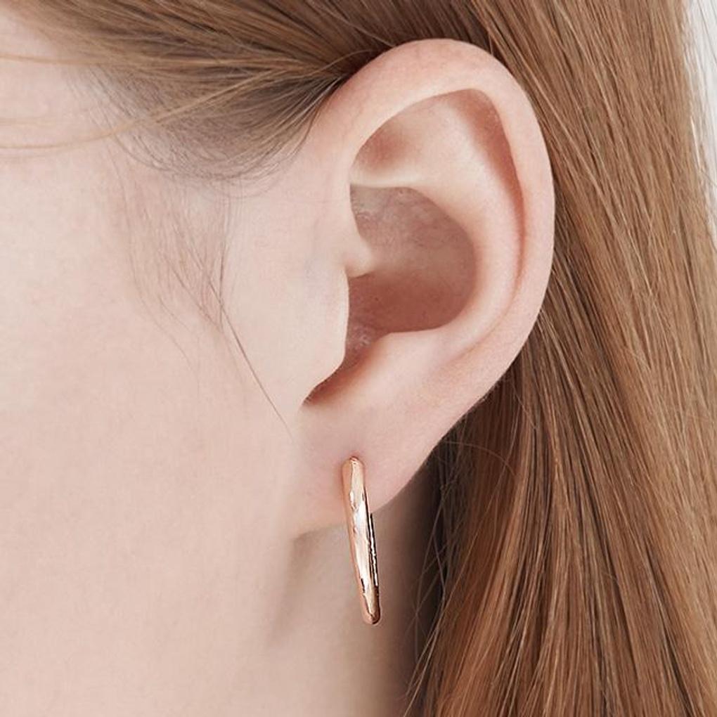 Серьги-кольца 14K GF Базовая линия с кубическим цирконием, застежка-щелчок C24EGF195