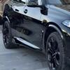 For BMW X5 G05 2026+ ABS Glossy Black Body Kit include Front Lip Rear Bumper Rear Spoiler Side Spoilers Rear Exhaust Cover