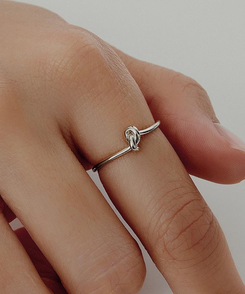Helene Jewelry Серебряное кольцо 925 пробы Single Twist Miss (Тип А)