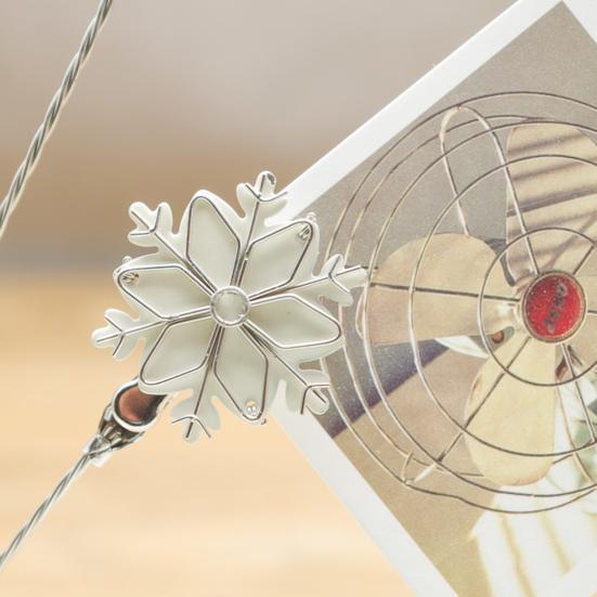 Snowflake Photo Tree Holder Clip for Memo Paper Note Photo Display 8 Branches Tree Card Holder Metal Picture Frame Stand for Home Office Desk Decor