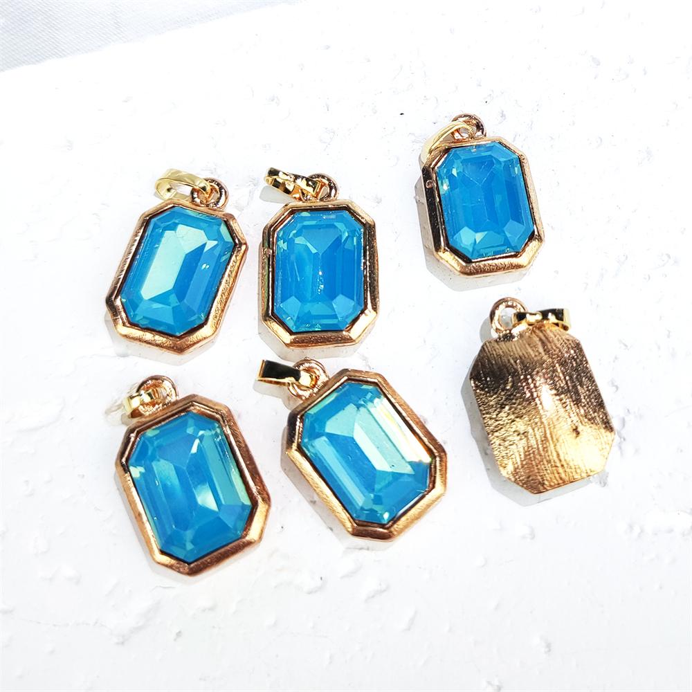 Factory Direct Sale 18K Gold Plated Charms Cubic Zirconia Paved Bowknot Pendant High Quality Bow Knot Charms for Jewelry Making