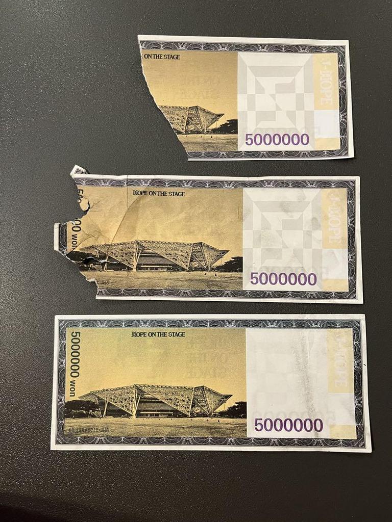 [USED] J-hope HOPE ON THE STAGE Seoul Hobby Money 3 Tickets