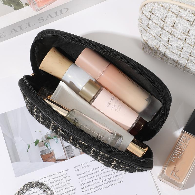 Portable Women'S Mini Cosmetic Bags Girls Makeup Lipsticks Storage Pouch Sanitary Pads Data Cables Organizer Small Bag Luxury