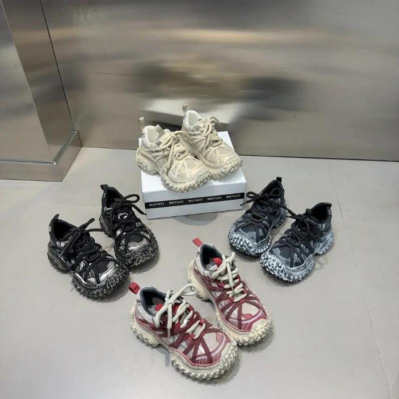 Женская вулканизированная обувь, дышащая обувь для папы, женские осенние новые ретро-кроссовки с толстой подошвой, увеличивающие рост, для женщин