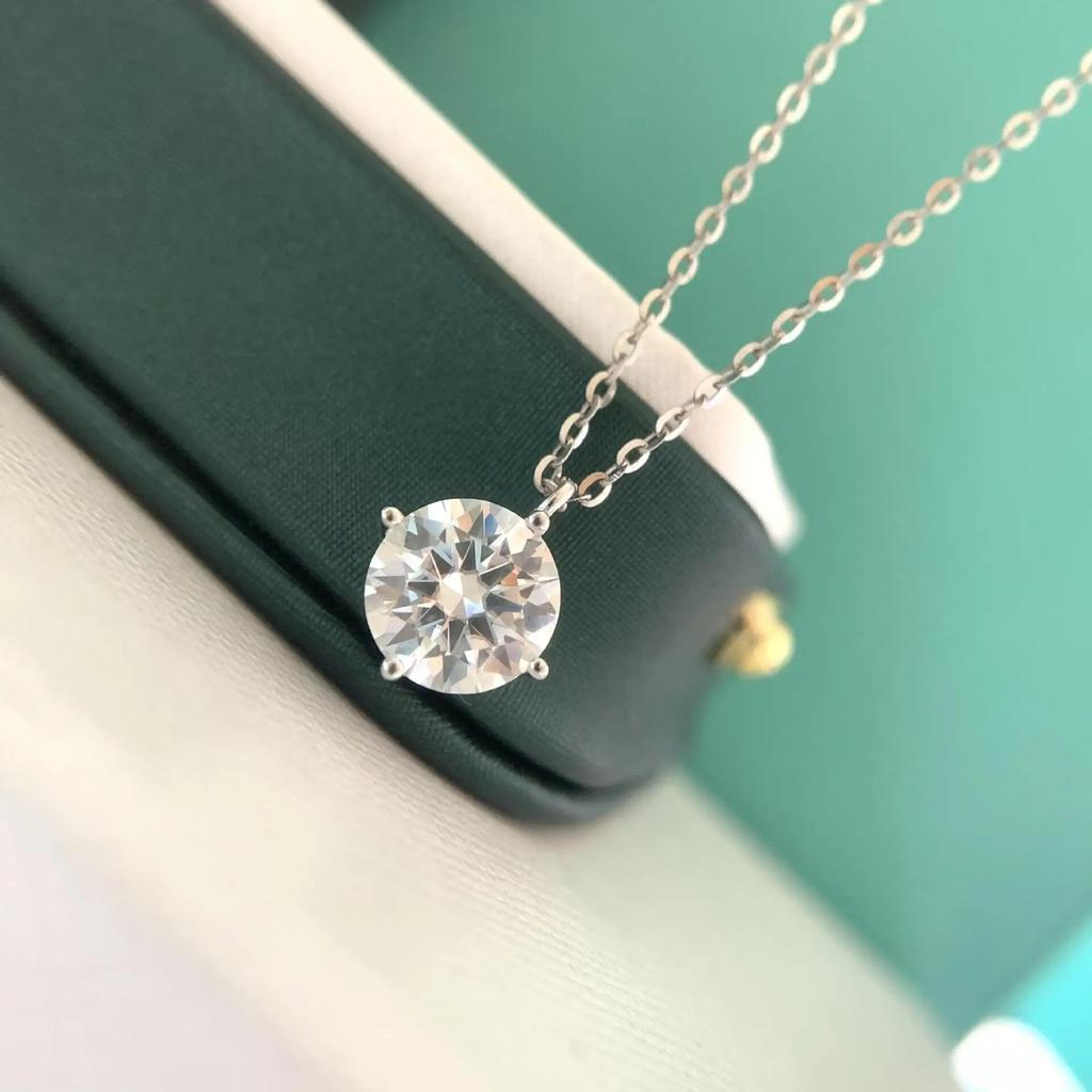 New Real 1 2 Carat Moissanite Pendant Necklace for Women 100% 925 Sterling Silver Classic Round Diamond Necklace Fine Jewelry