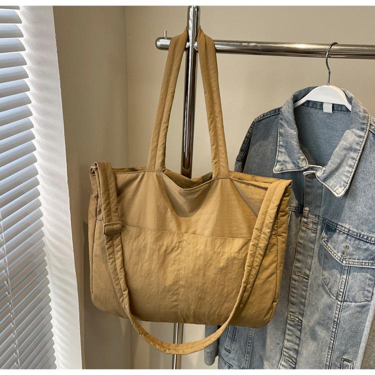 Autumn And Winter Large-Capacity Bags, Niche Portable Shoulder Bags, Student Class Commuting Tote Bags, Canvas Bags