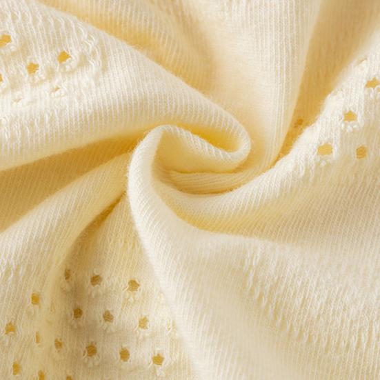 Трусики для старшеклассников бесшовные со средней талией, с высокой эластичностью, с вырезом, с хорошей воздухопроницаемостью