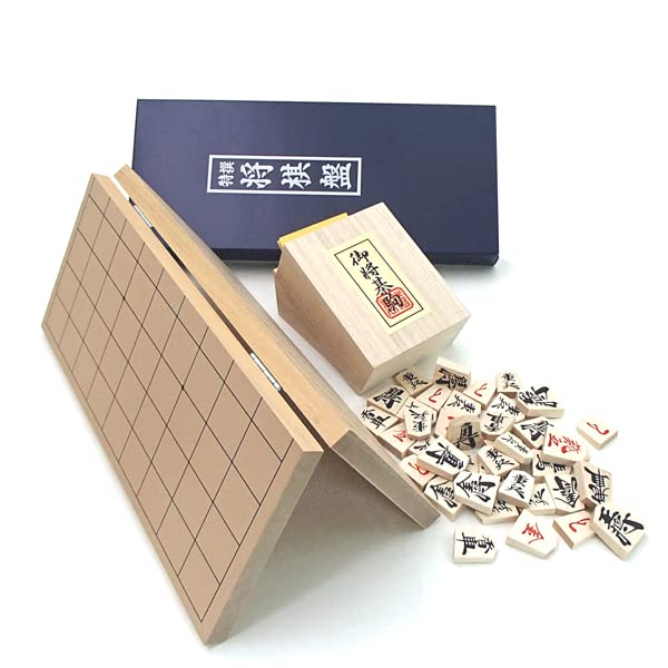 Wooden Shogi Set 4 Folded Shogi Board and Wooden Chess Pieces Shin-Katsura No. High-quality