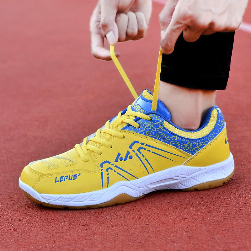 Молодежные и взрослые новые высококачественные амортизирующие противоскользящие и износостойкие туфли для бадминтона, теннисные туфли, туфли для настольного тенниса