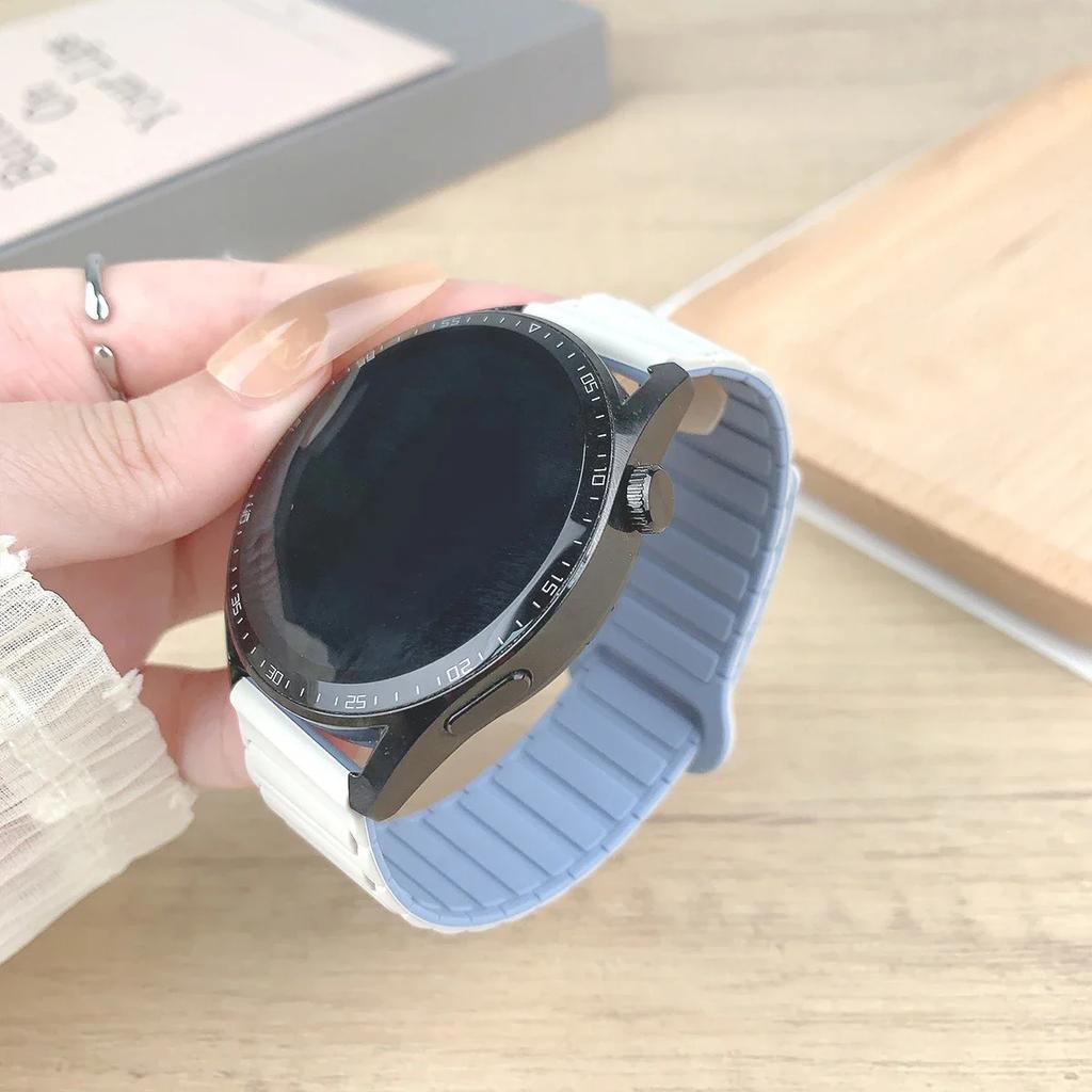 18mm 20mm 22mm Magnetic Band for Samsung Galaxy Watch 7 6 5 4 40mm 44mm 5Pro 6Classic Silicone Strap for Huawei Watch GT5 GT5 Pro 46mm Xiaomi