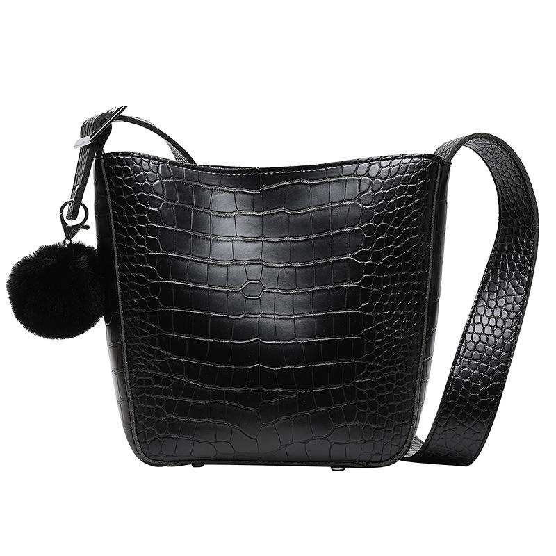 Женская сумка Crossbody из искусственной кожи, с подвеской-помпоном