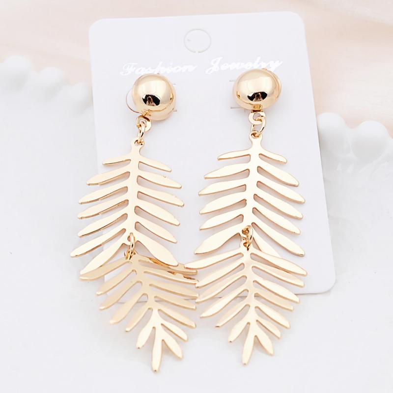 New Long Monstera Women's Hanging Earrings Flexible Leaf Pendants Female Dangle Earrings Exaggerated pendientes mujer
