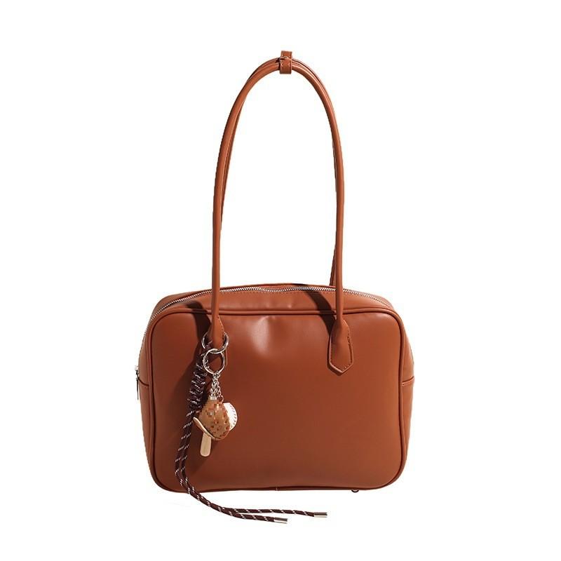 Ielgy Underarm Trendy Bag Fashion Simple Travel Bag One Shoulder Niche Female Bag