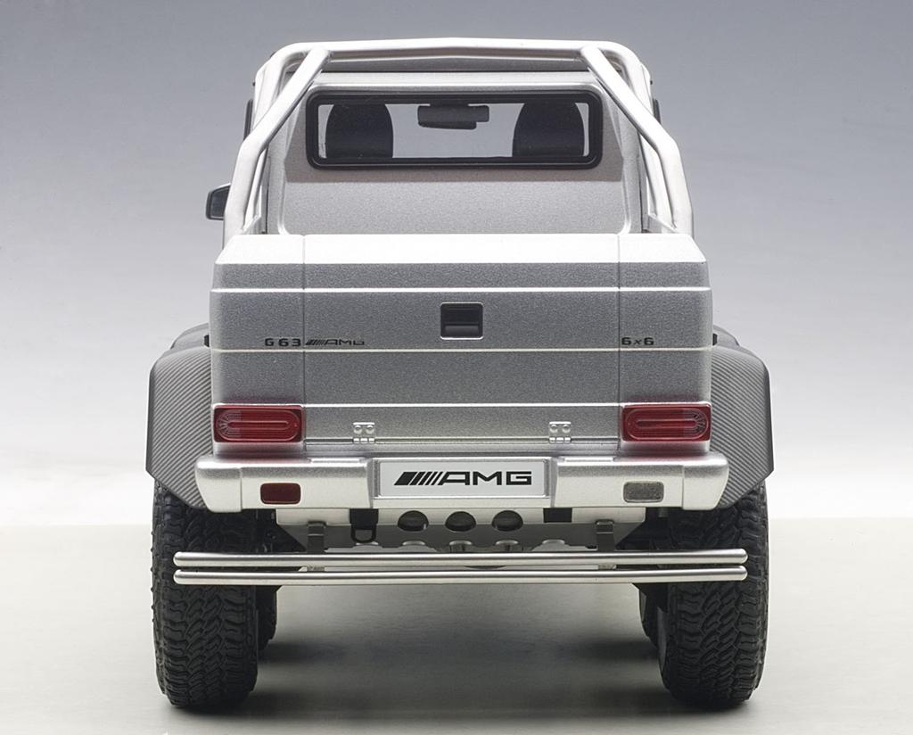 AUTOart Scale G63 AMG 6X6 1/18 Mercedes-Benz (Silver)
