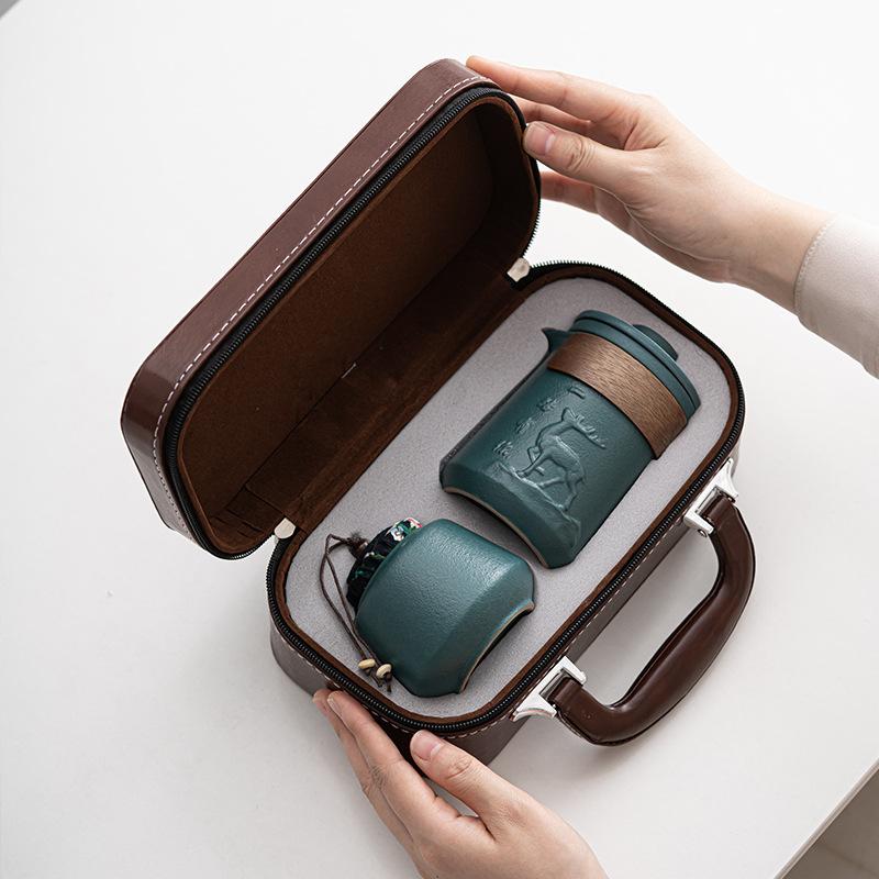 Дорожный набор для кунг-фу чая в стиле легкой роскоши, маленький набор, портативный, для чая на открытом воздухе, портативная экспресс-чашка, один чайник, три чашки, подарочная коробка