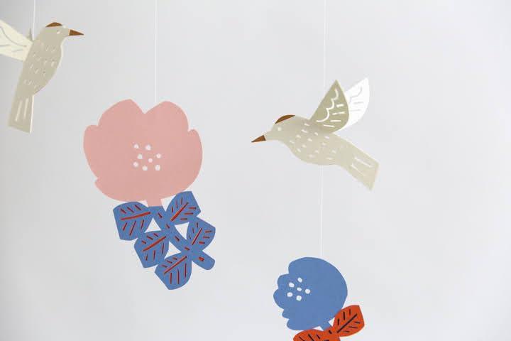 Mobile "Flowers and Hummingbird" Adult Interior W30cm x H53cm Mobile Brand Born in Japan