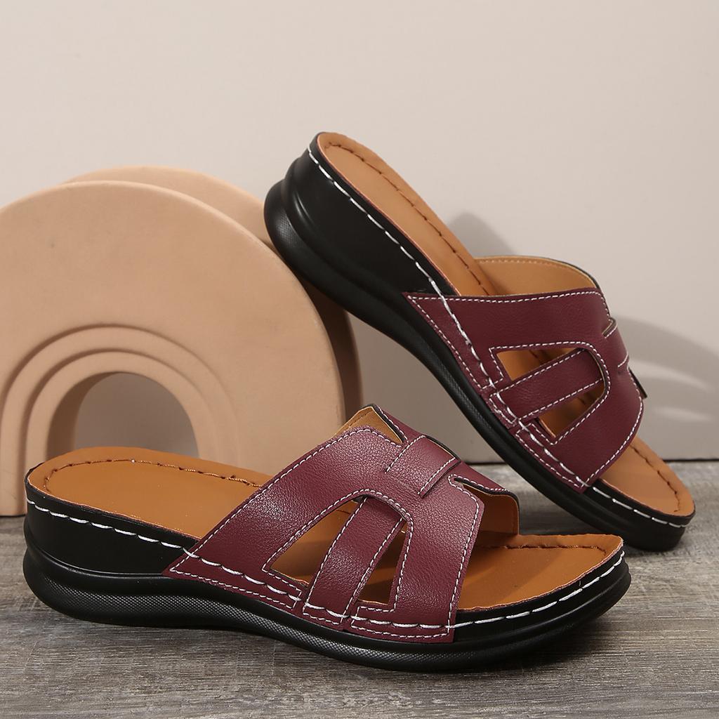 Женские модные женские тапочки на танкетке с толстой подошвой, летние легкие нескользящие повседневные удобные пляжные тапочки на уличной платформе