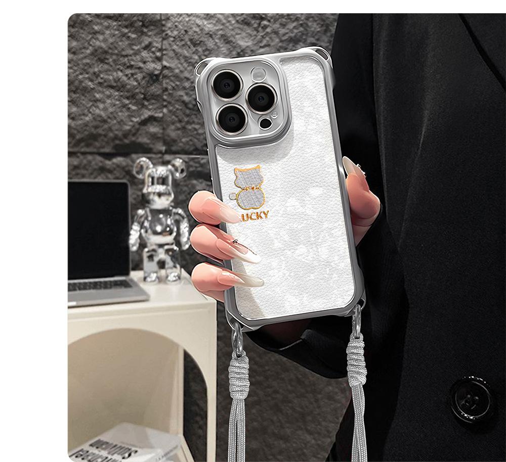Lucky cat is suitable for Apple 17 mobile phone case 16pro Apple couple model with lanyard.