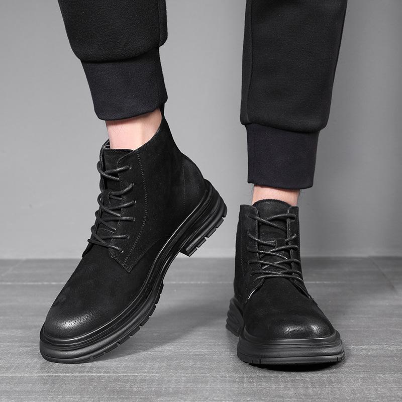 Fashion British Style Men Fashion Outdoors Desert Boots Cow Suede Leather Shoes Cowboy Autumn Winter Boot Handsome Black Ankle Botas Man