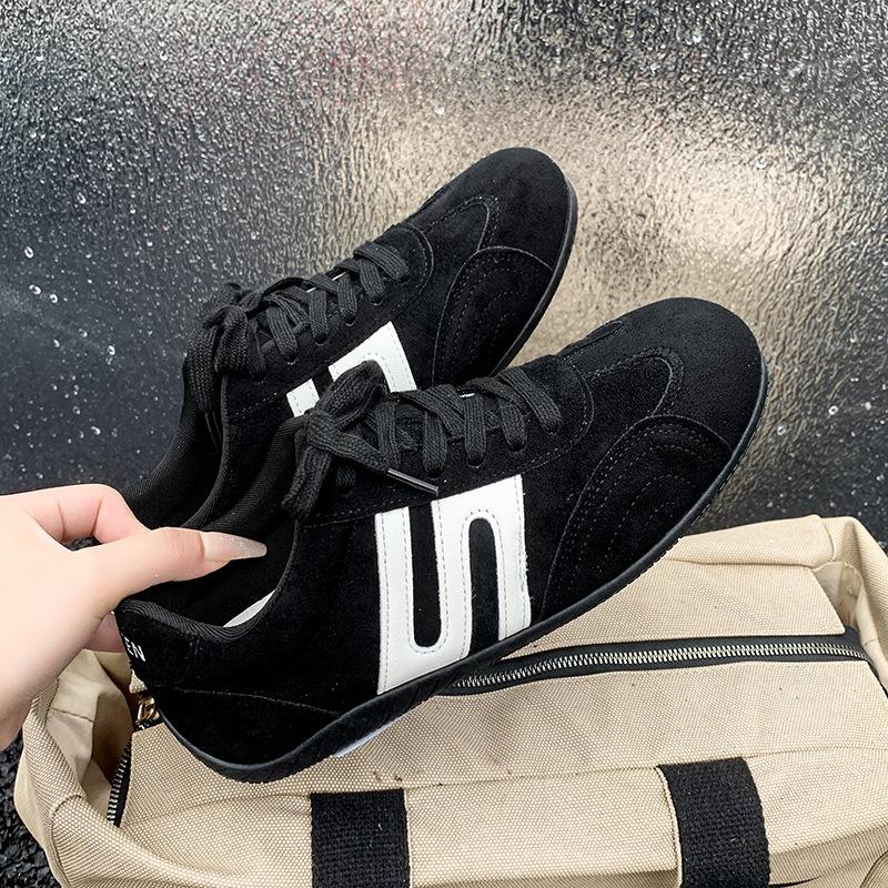 2025 осень новые повседневные кроссовки Форрест Гамп универсальные спортивные кроссовки женские на толстой подошве ретро цветовая гамма немецкие тренировочные кроссовки женский тренд