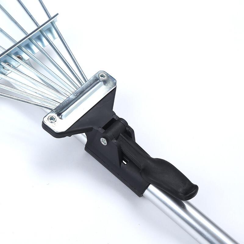 15-Tooth Retractable Garden Rake