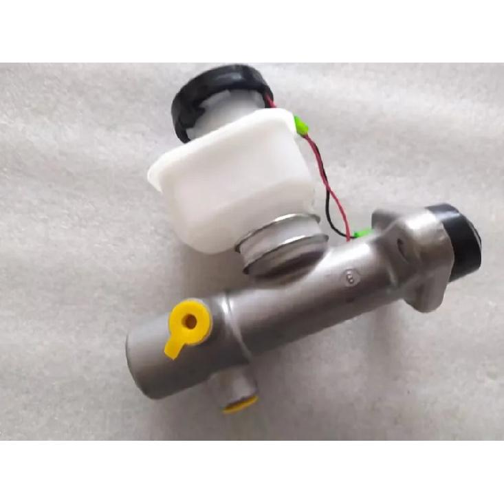 Главный тормозной цилиндр Главный тормозной цилиндр главный цилиндр Для вилочного погрузчика Nissan TD27 J01 J02 TD27 H20 3.5T 5117 5057