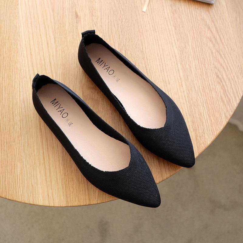 Женские вязаные туфли-лодочки из флайнита с острым носком - Лоферы на мягкой подошве для весны и осени