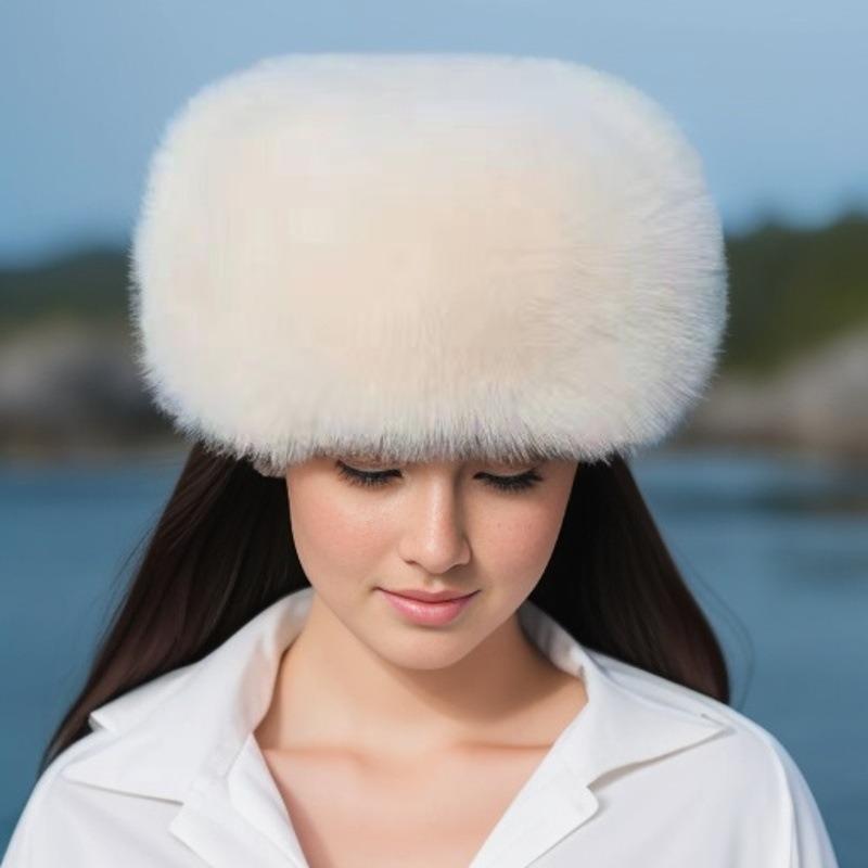 Осенне-зимняя теплая шапка из меха лисы от компании Milliner с плоским верхом, защитная шапка для ушей, милая модная шапка для женщин, уличное зрелое кепи