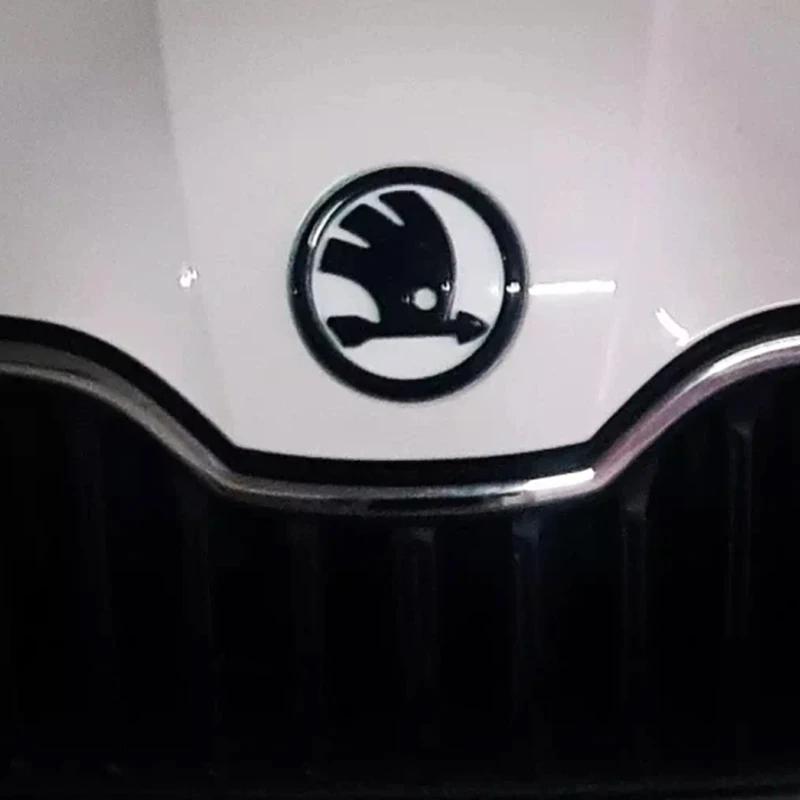 Car Sticker 2025 New 80mm 90mm ABS Emblem For Skoda Fabia 1 2 Octavia a7 RS Superb Rapid Yeti Karoq Vision Car Head Front Rear B
