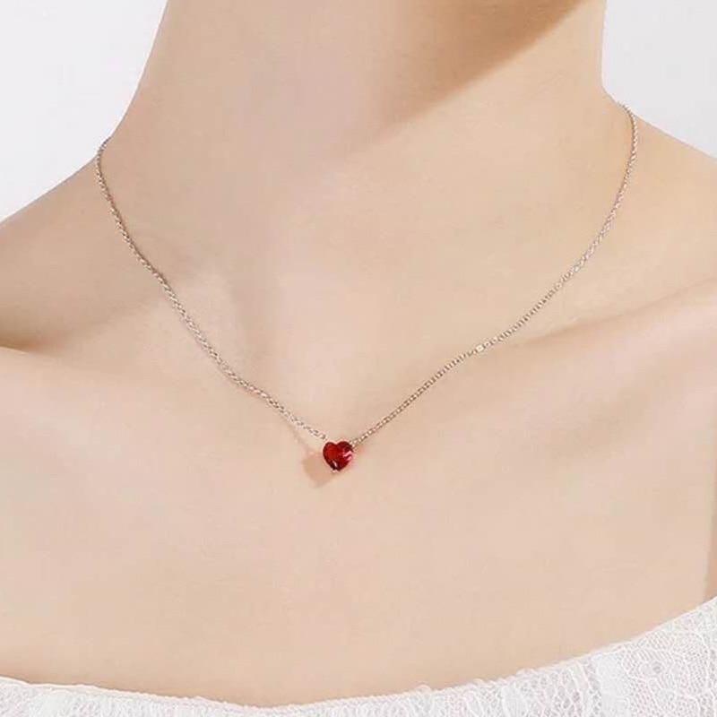 Begua Ringen 925 Sterling Silver Necklace Red Heart-shaped Clavicle Chain Simple Crystal for Women