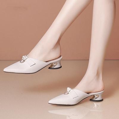 Модная обувь Роскошные мюли из горного хрусталя Женские тапочки и сандалии Кожаные туфли с острым носком Белоснежные шлепанцы с драгоценными камнями и кристаллами Дизайнер