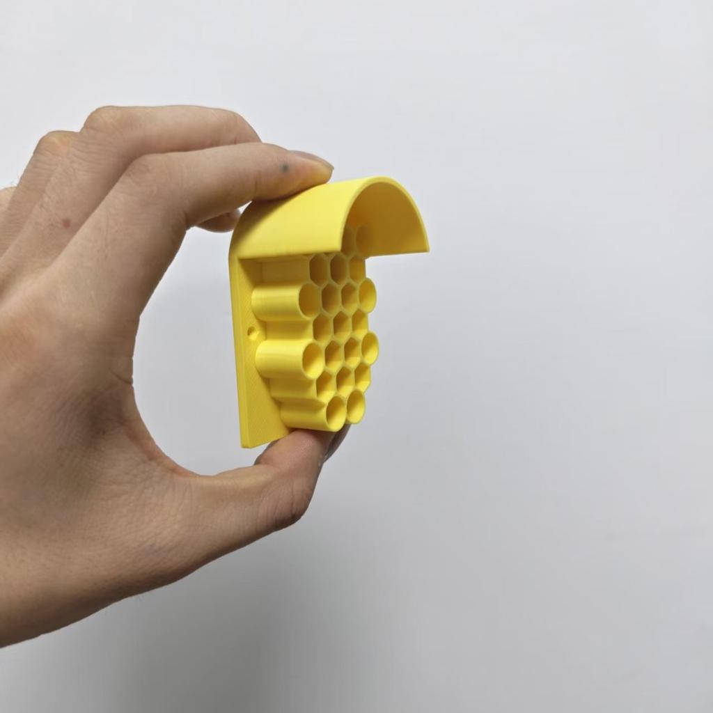 3D-печатный одиночный сотовый домик Устройство для гнездования диких опыляющих пчел Пчелиный хостел Внешний ландшафт Экологическое украшение