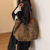 Oversized Leopard Prints Shoulder Bags For Women Deformable Canvas Large Capacity Shopping Totes Winter New Luxury Handbags