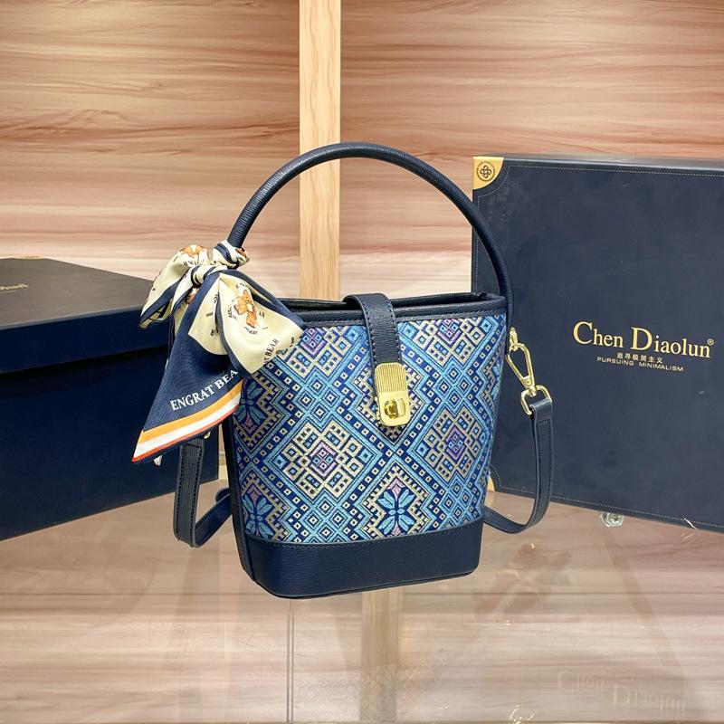 Women Clutch Bag Purse Handbag Fashion Small Wallet Coin Purse Casual Daily Party Crossbody Hand Bag