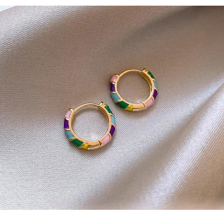 Colorful glazed retro circle earrings for women with a high-end feel, ear loops and ear buckles, 2026 popular jewelry earrings and accessories