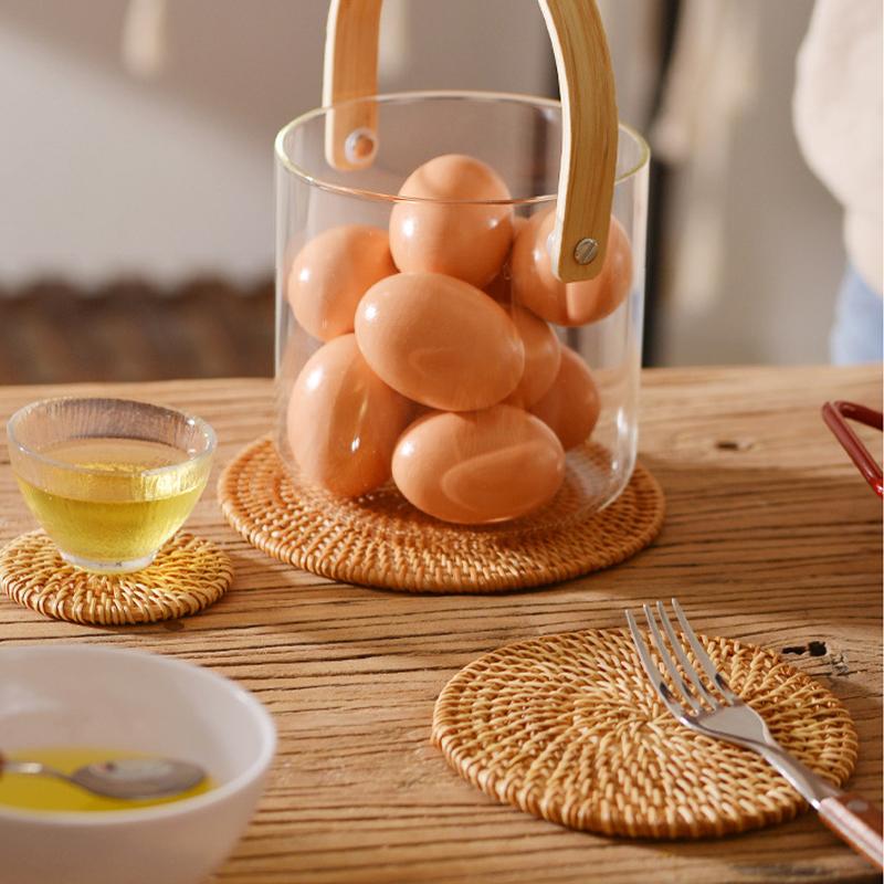 6шт. Подставка под чашку с корзиной для хранения, прочная, сделанная вручную, из ротанга, нескользящая, термостойкая, держатель для кружки для чая и кофе, для декора стола