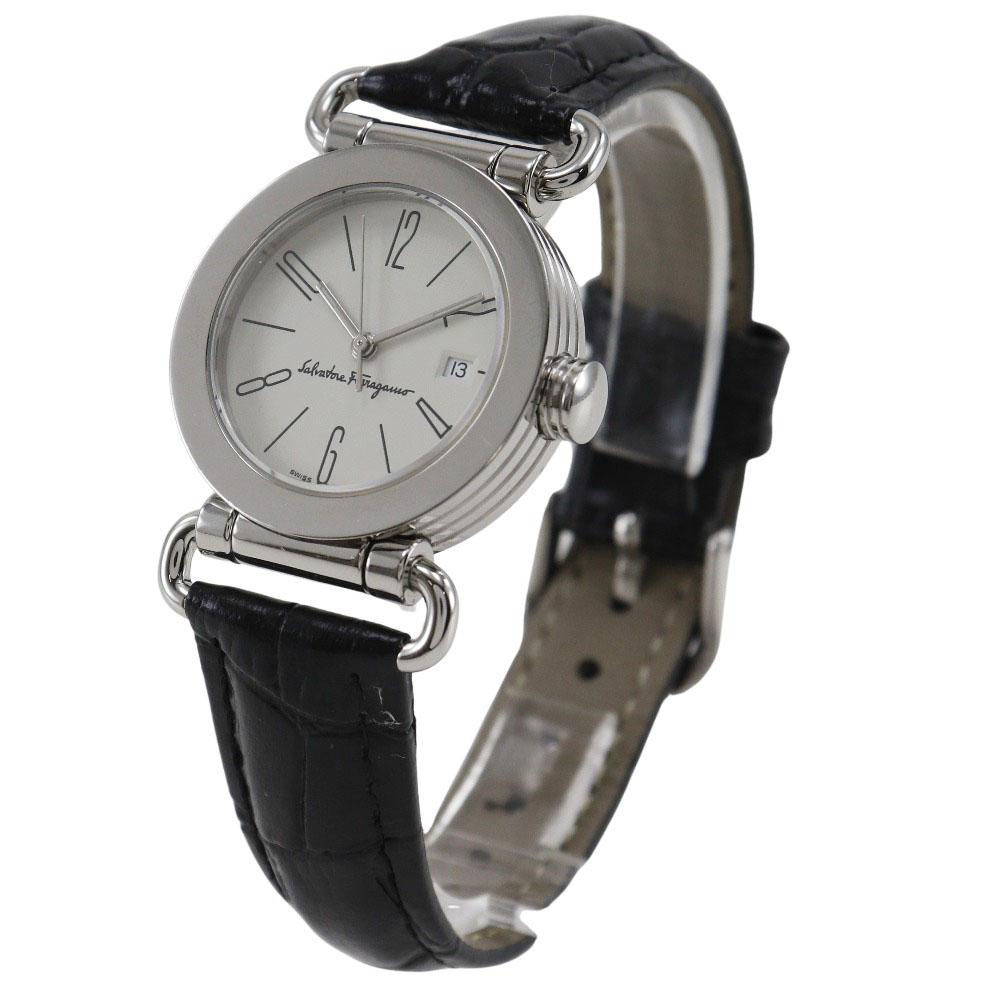 Salvatore Ferragamo Часы белый циферблат Нержавеющая сталь/кожа Кварцевые Аналоговый дисплей Женские Б/у