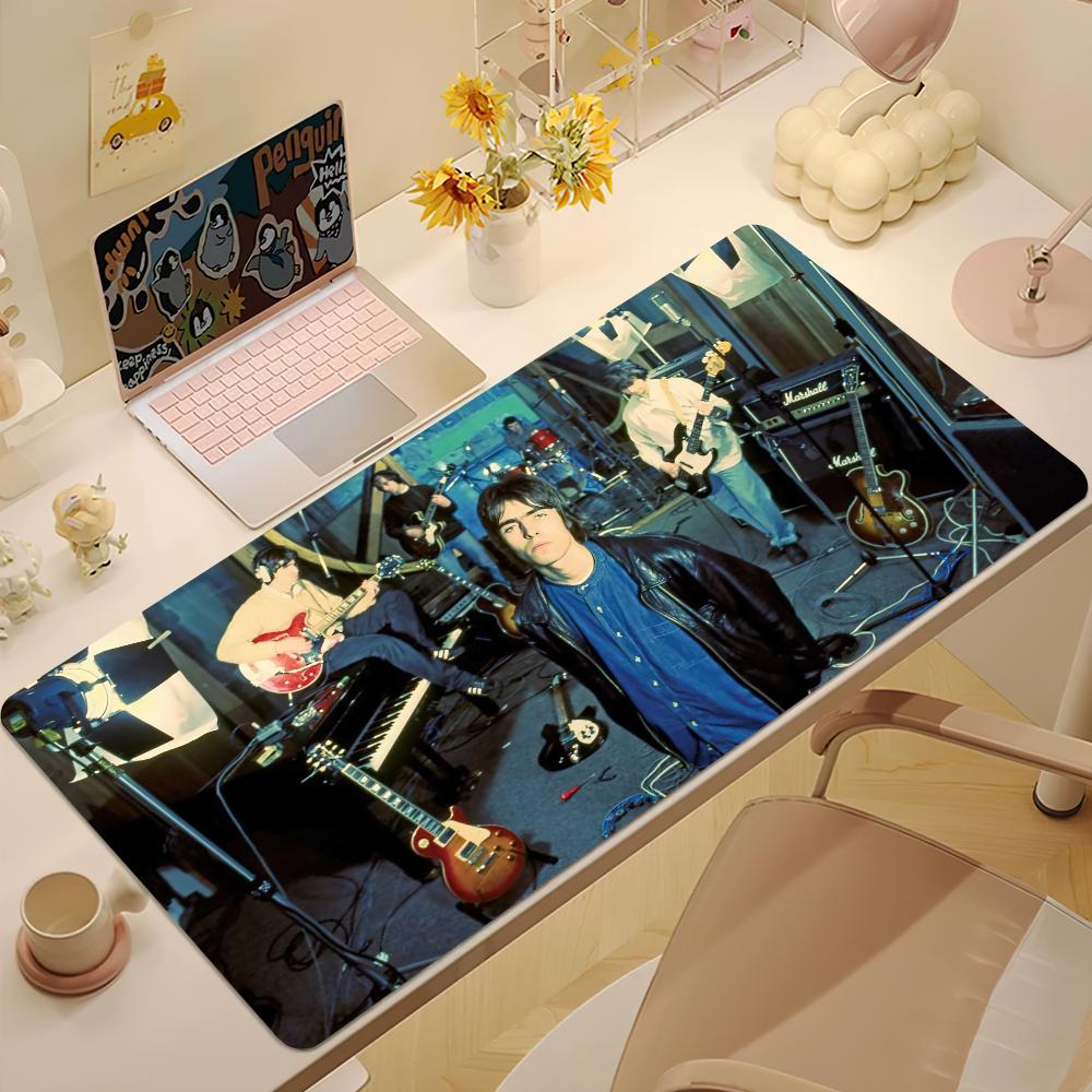 O-Oasis K-Knebworth 1996 Definitelys Коврик для мыши Настольный коврик Большой Нескользящий Не обтрепывается Клавиатура Эргономичный Офис Резиновый ПК Дом Индивидуальный