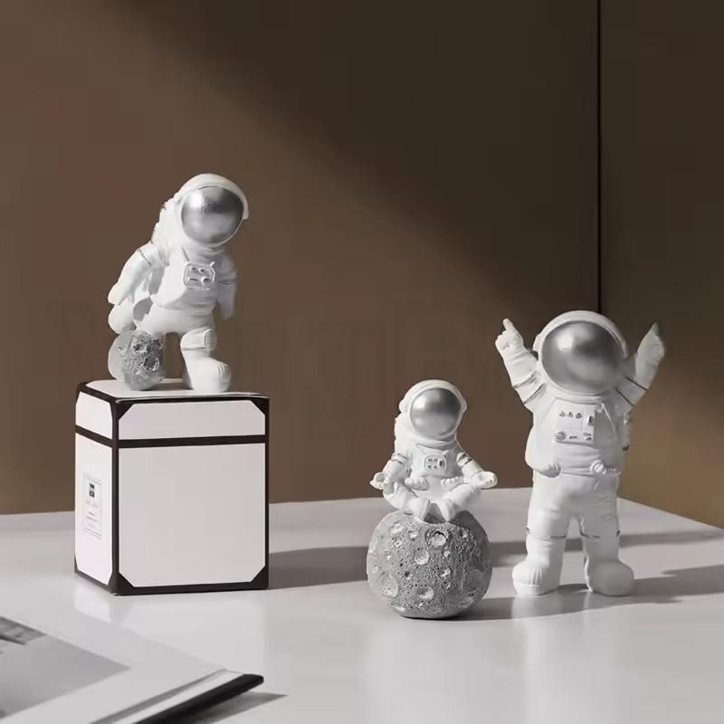 1-4 шт. Фигурка астронавта Игрушка Настольные украшения Смола Космос Куклы для торта Космонавт Модель для детей Забавный подарок