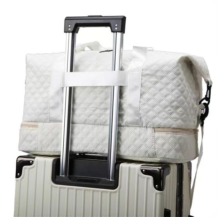 Dry and wet separation gym bag with separate shoe compartment, yoga bag, can be attached to a trolley, suitable for short trips, travel bag, can be