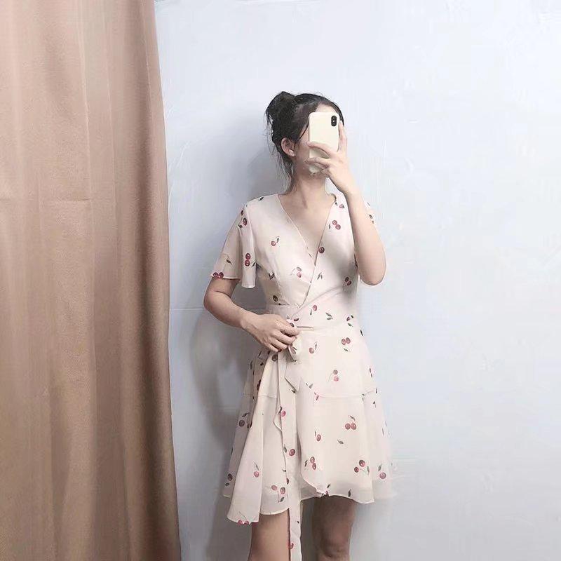 Платье YPFF French Retro Cherry Print с V-образным вырезом и оборками