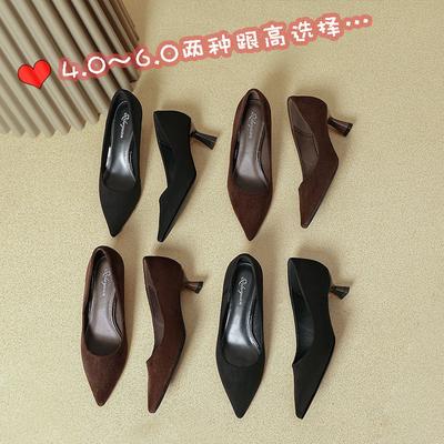 Черные женские туфли-стилеты, темпераментные новые весенне-осенние туфли на среднем каблуке с острым носком и неглубоким вырезом