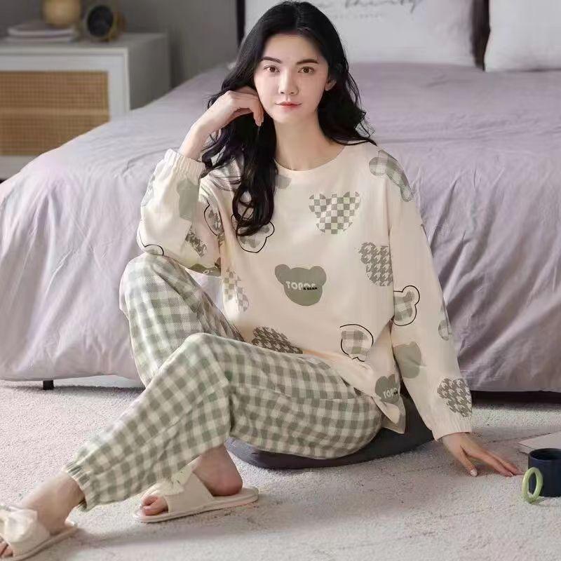 Winter Ladies Combed Cute Cartoon Long-Sleeved Pajamas Two Sets of New Comfortable Casual Style Can Be Worn Outside The Homewear