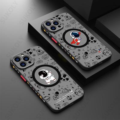 Магнитный чехол Space Astronaut для iPhone 15 Pro Max 14 Pro 13 12 11 16 матовый противоскользящий чехол для беспроводной зарядки Magsafe
