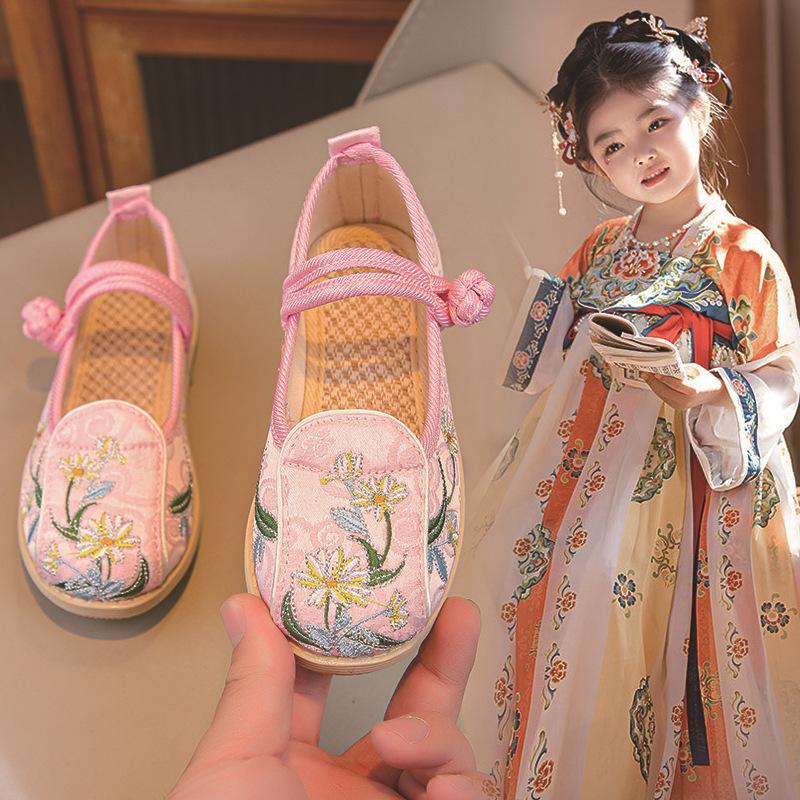 Детская обувь ханьфу, новые весенние и осенние туфли для девочек в старинном стиле с вышивкой, туфли принцессы ханьфу из ткани