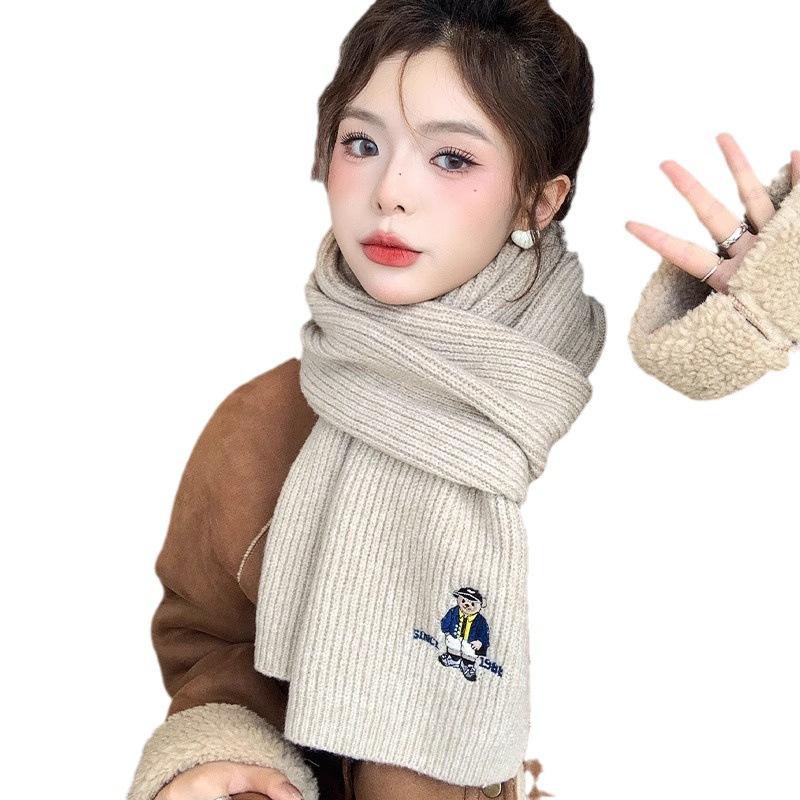 Cute bear embroidered scarf new winter women's wool warm knitted versatile scarf Korean atmosphere