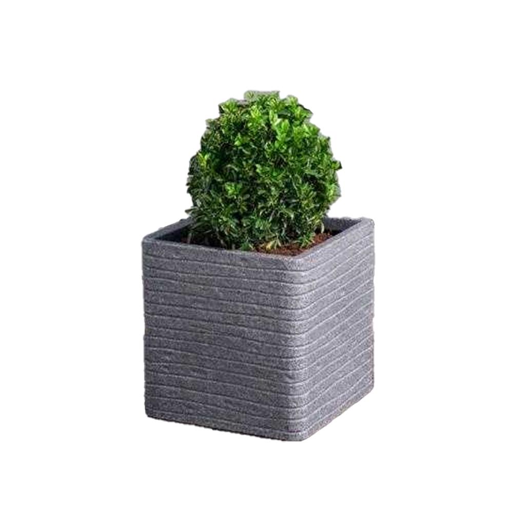 Strata Banbury Square Planter