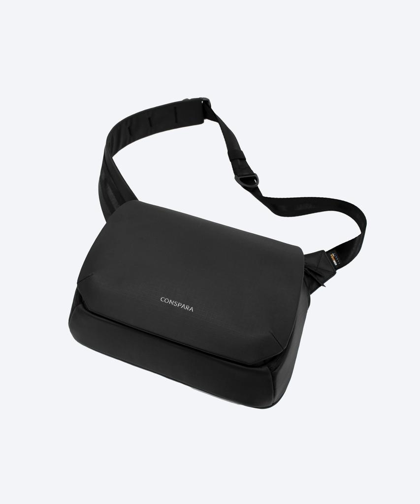 Сумка-мессенджер Conspara Tech Messenger M (Кордура) Tsmg2101